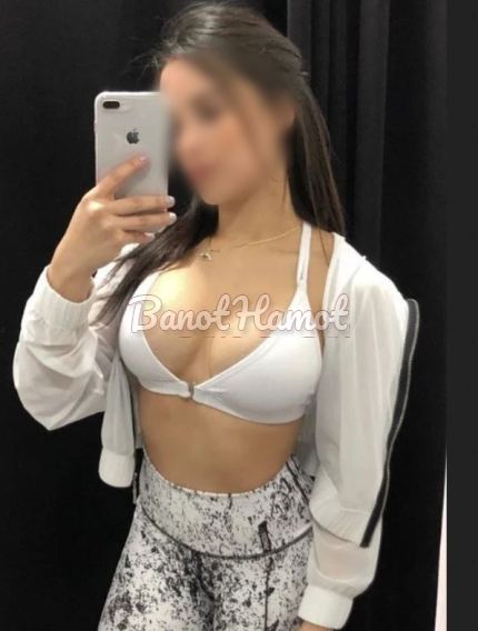 Hot nights with escort Netanya girls