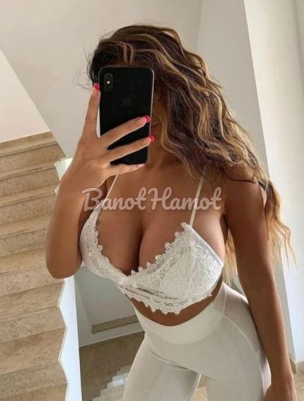 Hot nights with escort Netanya girls